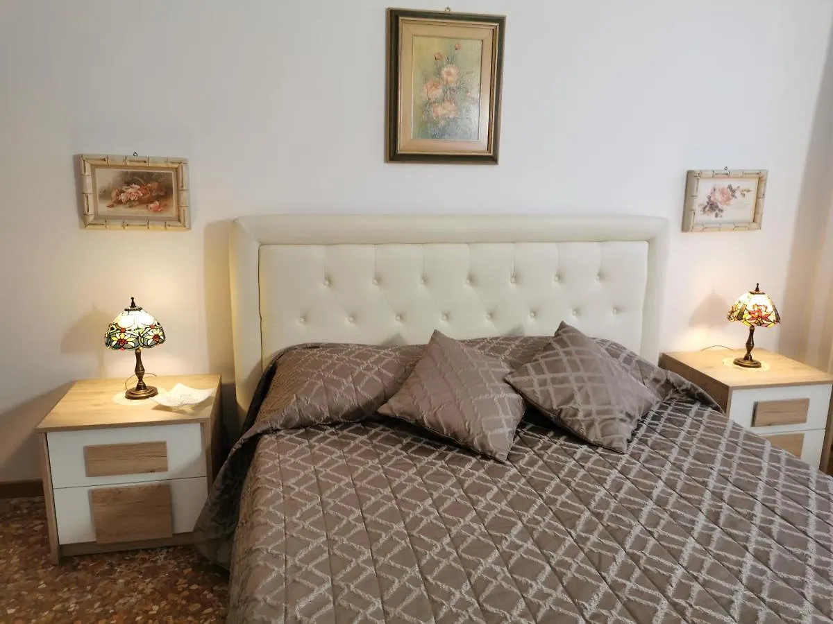 Ferienwohnung Garden Sabotino Venedig Apartment